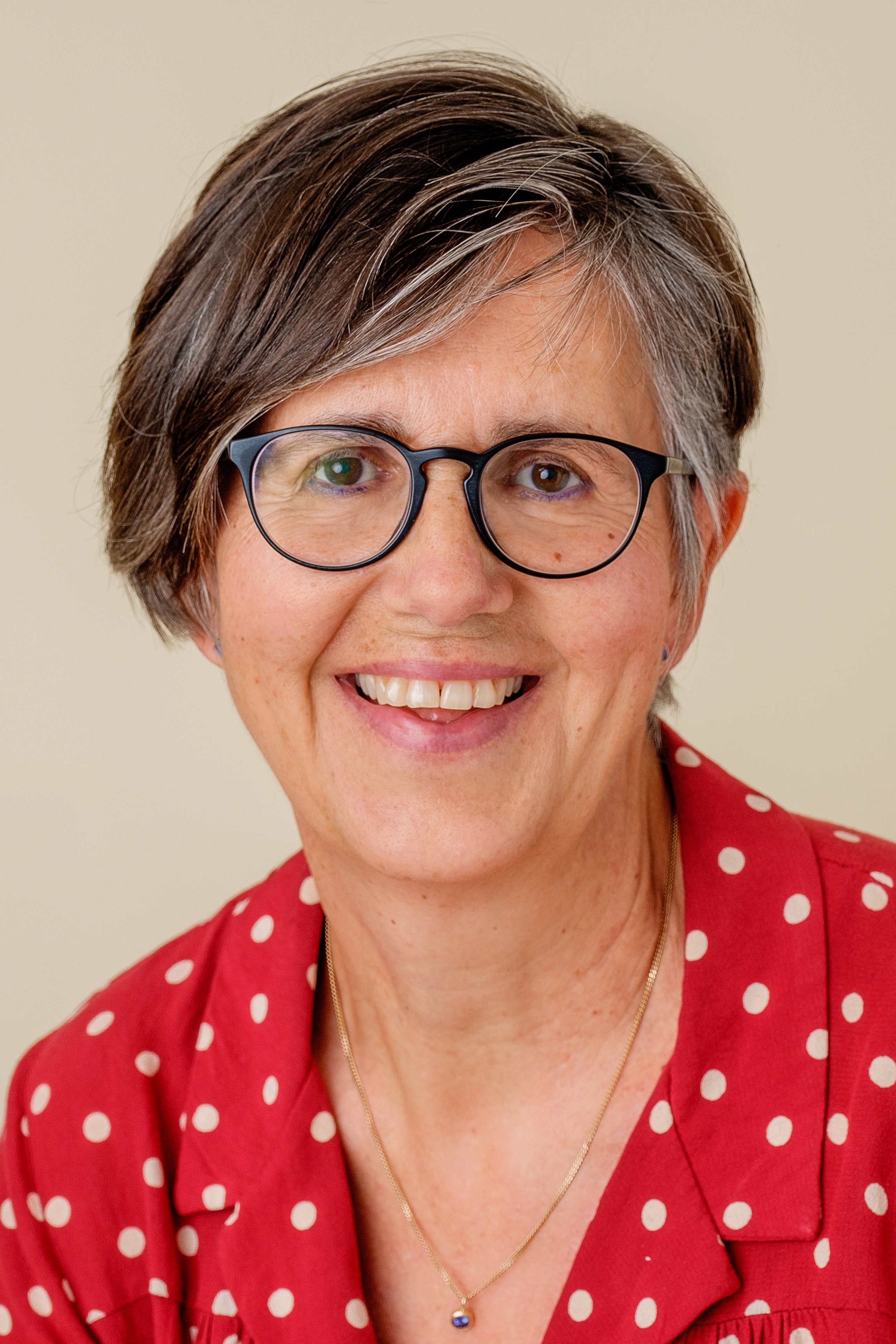Annette von Portatius, Ärztliche Psychotherapeutin, Psychoonkologin (DKG)