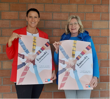 Vorstand Frau Kamphemann und ihre Stellvertretung Frau Kaese von der Diakonie bitten Sie, sich auch zukünftig für unsere wichtige Arbeit zu engagieren. Ohne Sie und Ihre Spenden könnte diese so vor Ort nicht stattfinden. Foto: Diakonie Paderborn-Höxter e.V